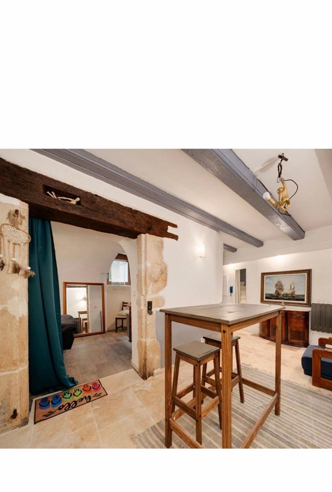 Rent Big Room With Breakfast Free In Old City Nancy Exterior foto